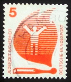 Selo postal da Alemanha de 1971 Fire through match