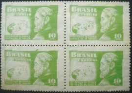 Quadra de selos postais do Brasil de 1953 Padre Damião H2