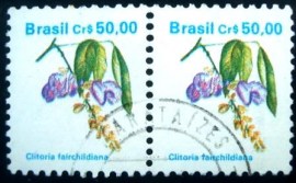 Par de selos postais do Brasil de 1990 Sombreiro PR H