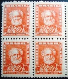 Quadra de selos postais do Brasil de 1954 Almirante Tamandaré 5 M