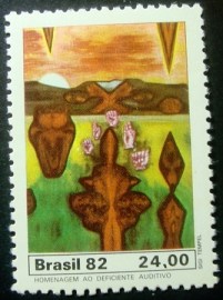 Selo postal do Brasil de 1982 Deficiente Auditivo