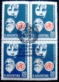 Quadra de selos postais da Argentina de 1968 Children & World Health Org