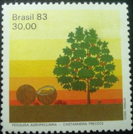 Selo postal do Brasil de 1983 Castanheira - C 1316 N