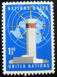 Selo postal das Nações Unidas NY de 1967 UN on Tower