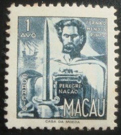 Selo postal de Macau de 1951 Fernão Mendes Pinto