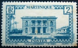 Selo postal da Martinica de 1933 Governor's Hotel in Fort de France