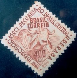 Selo postal comemorativo do Brasil de 1942 - C 172 N