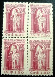 Quadra de selos postais do Brasil de 1953 Tratado de Petrópolis 1,20