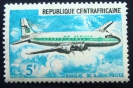 Selo postal da Rep. Centro Africana de 1967 Douglas DC-4