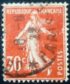 Selo postal da França de 1907 Semeuse camée 30
