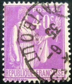 Selo postal da França de 1933 Type Peace 40