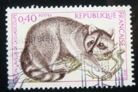 Selo postal da França 1973 Guadeloupe Raccoon