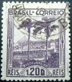 Selo postal comemorativo do Brasil de 1939 - C 134 U