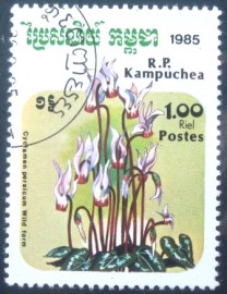 Selo postal do Cambodja de 1985 Cyclamen persicum