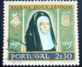 Selo postal de Portugal de 1958 Queen Leonora