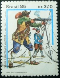 Selo postal de 1985 Mosqueteiro e Piqueiro - C 1479 U