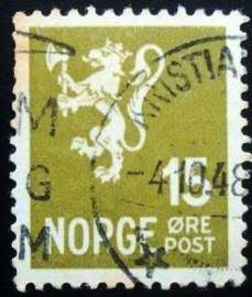 Selo postal da Noruega de 1940 Lion type II 15