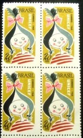 Quadra de selos do Brasil de 1968 UNICEF N GC