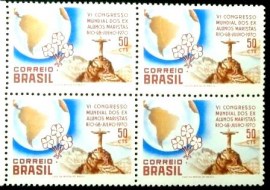 Quadra de selos postais do Brasil de 1970 Alunos Maristas