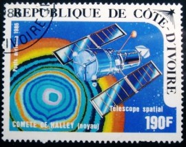 Selo postal da Costa do Marfim de 1986 Space telescope and comet