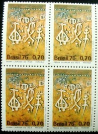 Quadra de selos postais do Brasil de 1975 Pedra Lavrada do Ingá M