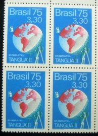 Quadra de selos postais do Brasil de 1975 Estação de Tanguá