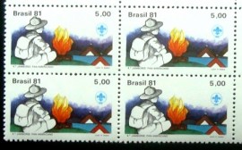 Quadra de selos do Brasil de 1981 Escoteiro e Fogueira