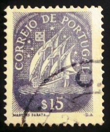 Selo postal de Portugal de 1943 Caravel $15 - 648