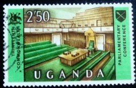 Selo postal da Uganda de 1967 Chamber of Parliament