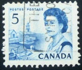 Selo postal do Canadá de 1967 QE II, fishing port on the Atlantic coast