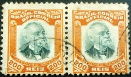 Par de selos postais oficiais de 1906 Afonso Penna 200 rs