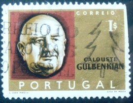Selo postal de Portugal de 1965 Calouste Gulbenkian