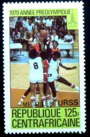 Selo postal da Rep. Centro Africana de 1979 Basketball