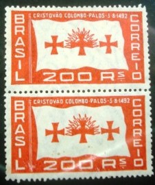Par de selos postais do Brasil de 1933 Partida de Colombo de Palos