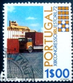 Selo postal de Portugal de 1972 Container Truck