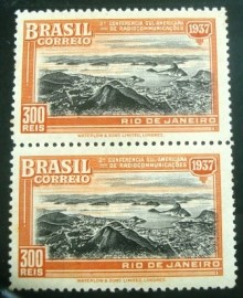 Par de selos do Brasil de 1937 Radiocomunicação
