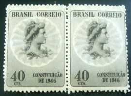 Par de selos postais do Brasil de 1948 Campanha Contra Câncer - C 223 N