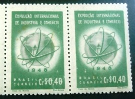 Par Horizontal de selos postais de 1948 Exposição Quitandinha