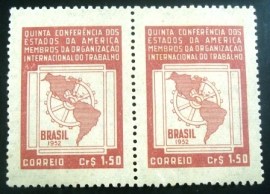 Par de selos postais do Brasil de 1952 Conferência OIT M