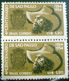 Par de selos do Brasil de 1953 4º Centenário São Paulo 1,20