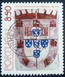 Selo postal de Portugal de 1984 Hand tools and building site - 1392 U