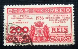 Selo postal comemorativo do Brasil de 1936 C 111 U