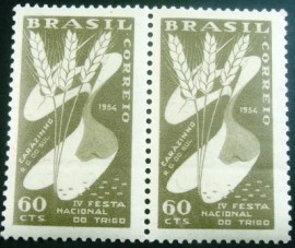 Par de selos postais COMEMORATIVOS do Brasil 1954 - C 352 N