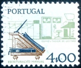 Selo postal de Portugal de 1978 Writing desk and computer - 1388 Uy