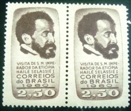 Par de selos postais COMEMORATIVOS do Brasil 1961 - C 456 N