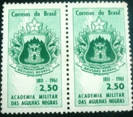 Par de selos postais do Brasil de 1961 Agulhas Negras