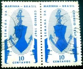 Par de selos postais do Brasil de 1967 Semana da Marinha - C 585 U