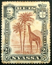 Selo postal de Nyassa de 1901 D. Carlos I. / Giraffe 2½