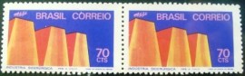 par de selos postais do Brasil de 1972 Indústria Siderúrgica