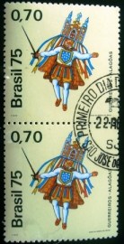 Par de selos postais COMEMORATIVOS do Brasil de 1975 - C - 0902 M1D V